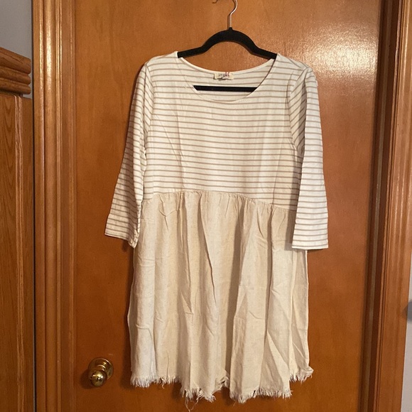 NWT Oatmeal&White Stripe Colour Block Frayed Hem Babydoll Dress Size Small - Picture 3 of 11